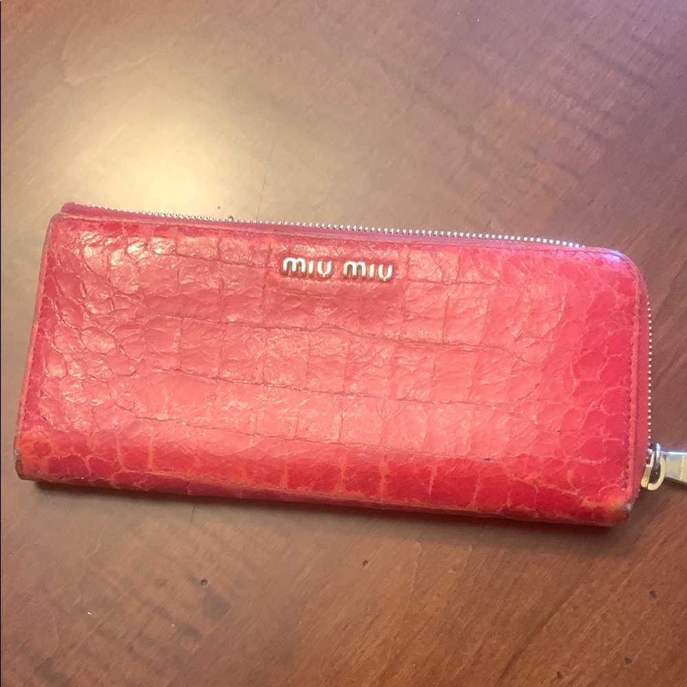 Miu Miu Red Textured Leather Wallet